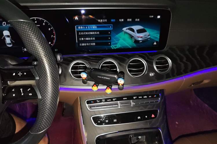 Used Mercedes-Benz E-Class 2021 Restyled E 300 Sport Edition Audio And AC Panel
