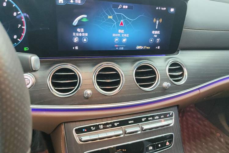 Used Mercedes-Benz E-Class 2021 E 260 L Sport Edition Audio And AC Panel