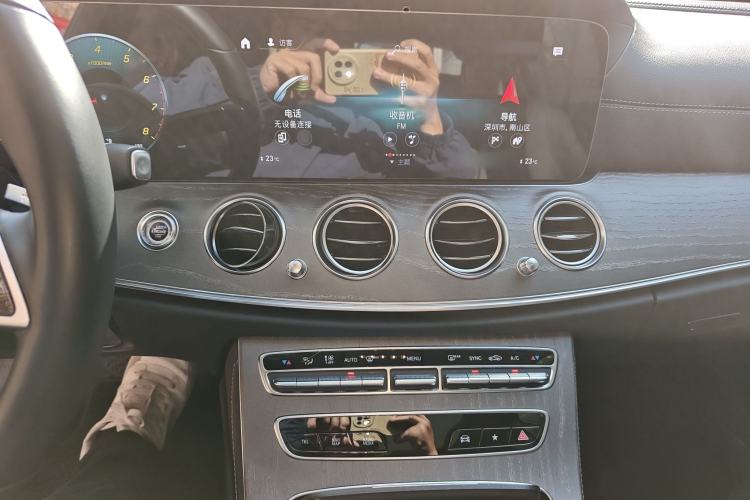Used Mercedes-Benz E-Class 2021 E 300 L Luxury Model Audio And AC Panel