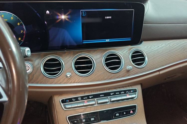 Used Mercedes-Benz E-Class 2021 Facelift E 260 L Audio And AC Panel