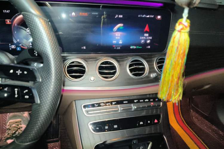 Used Mercedes-Benz E-Class 2021 E 300 L Sport Luxury Edition Audio And AC Panel