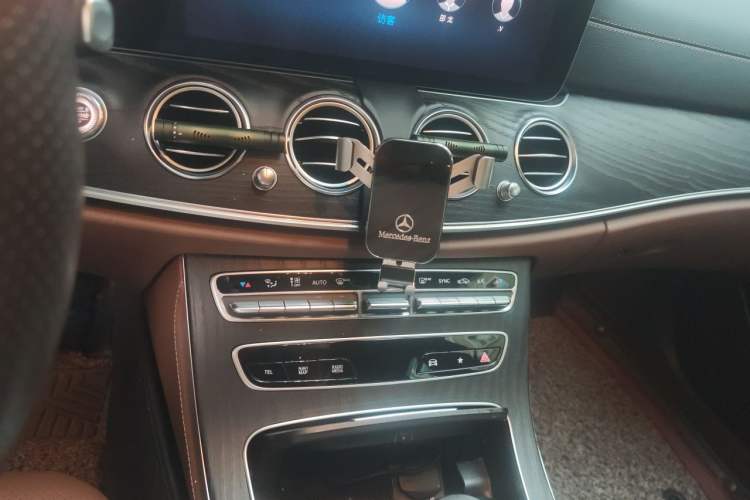 Used Mercedes-Benz E-Class 2021 E 300 L Sporty and Stylish Model Audio And AC Panel