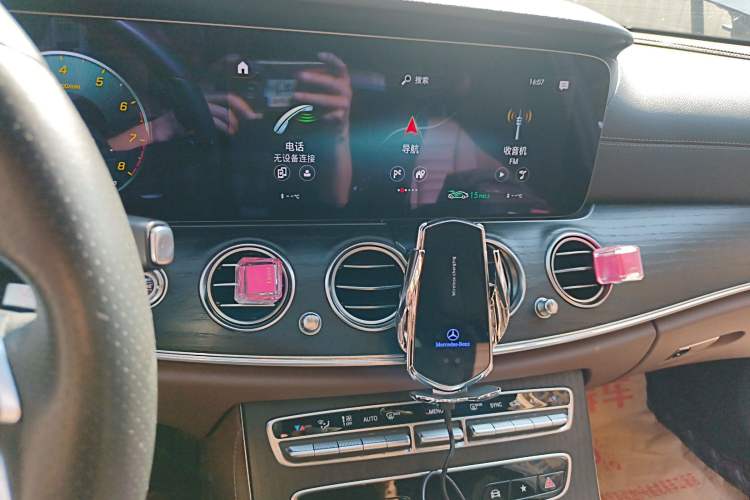 Used Mercedes-Benz E-Class 2021 Restyled E 300 L Sporty and Stylish Edition Audio And AC Panel