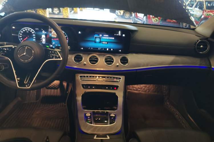 Used Mercedes-Benz E-Class 2021 E 260 L Audio And AC Panel