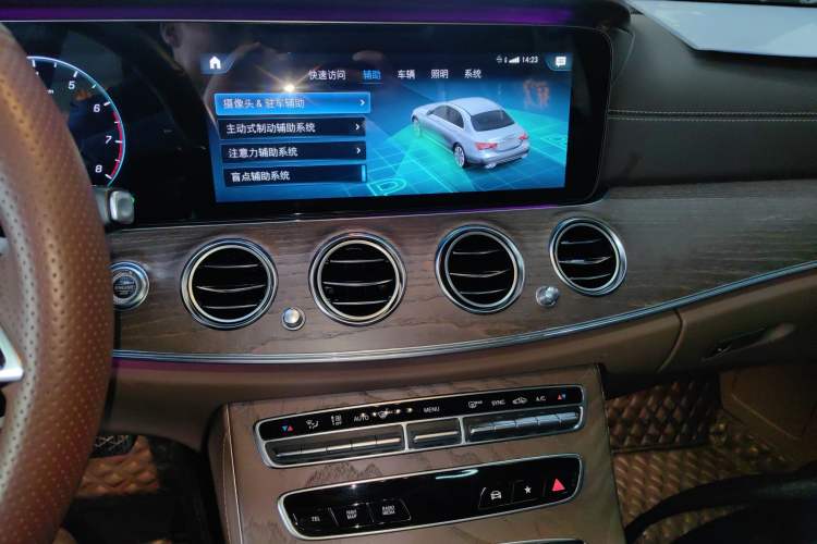 Used Mercedes-Benz E-Class 2021 E 300 L Stylish Model Audio And AC Panel