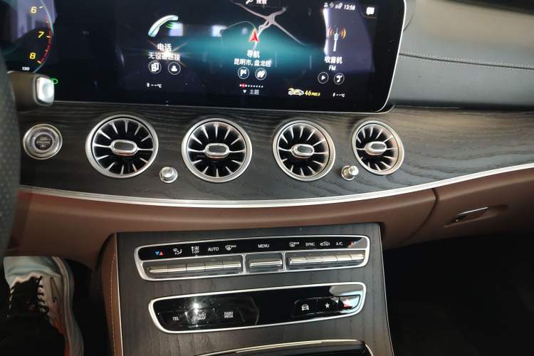 Used Mercedes-Benz E-Class 2021 Restyled E 300 L Sporty and Stylish Edition Audio And AC Panel