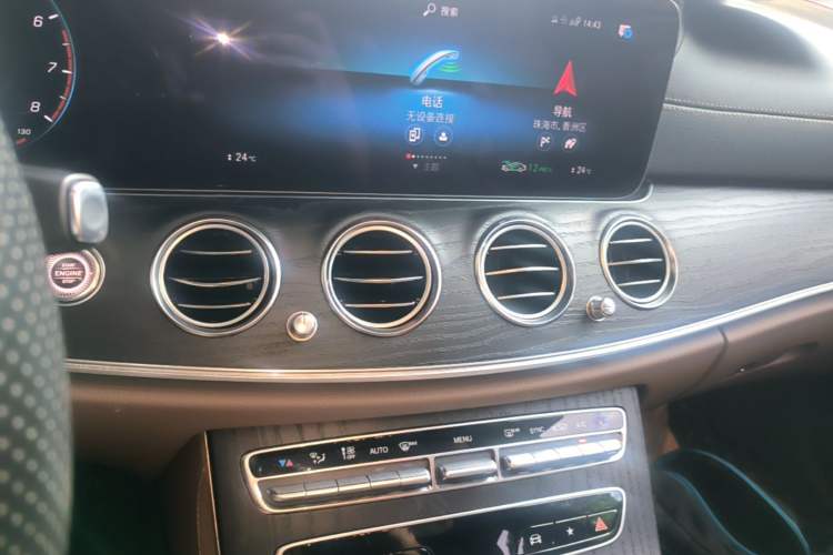 Used Mercedes-Benz E-Class 2021 Restyled E 300 L Sporty and Stylish Edition Audio And AC Panel