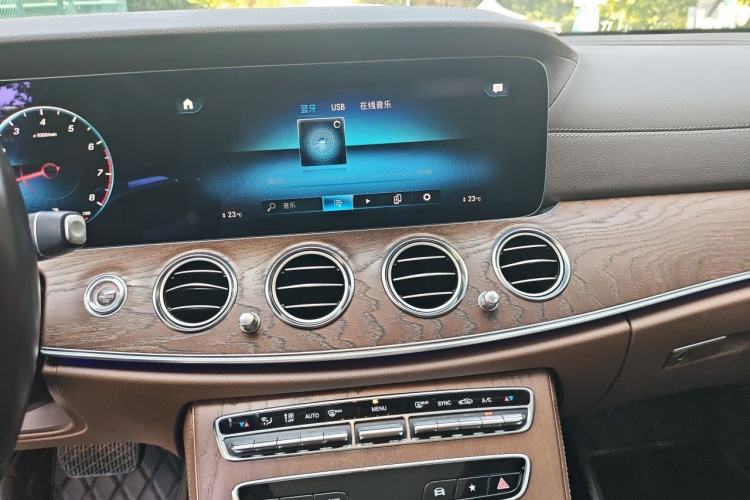 Used Mercedes-Benz E-Class 2021 E 300 L Stylish Model Audio And AC Panel