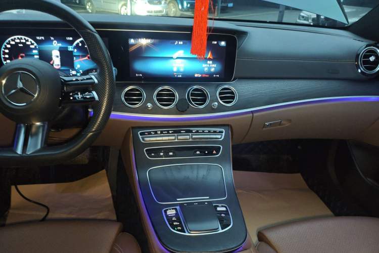 Used Mercedes-Benz E-Class 2021 Facelift E 260 L Sport Edition Audio And AC Panel