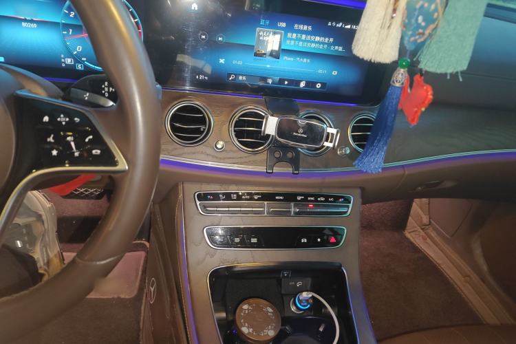 Used Mercedes-Benz E-Class 2021 E 300 L Stylish Model Audio And AC Panel