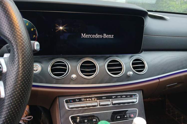 Used Mercedes-Benz E-Class 2021 E 260 Stylish Sports Edition Audio And AC Panel