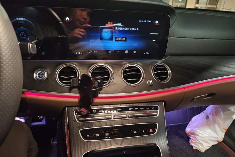 Used Mercedes-Benz E-Class 2021 Restyled E 300 L Sporty and Stylish Edition Audio And AC Panel