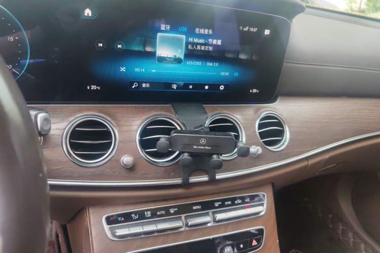 Used Mercedes-Benz E-Class 2021 E 300 L Stylish Model Audio And AC Panel