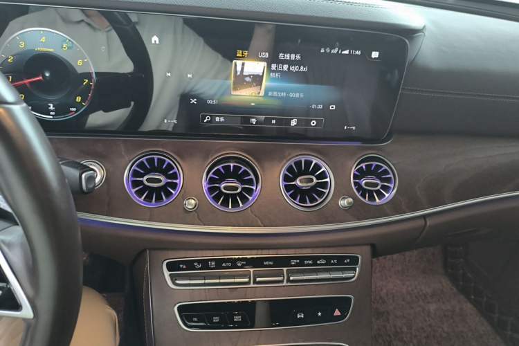 Used Mercedes-Benz E-Class 2021 Restyled E 300 L Luxury Edition Audio And AC Panel