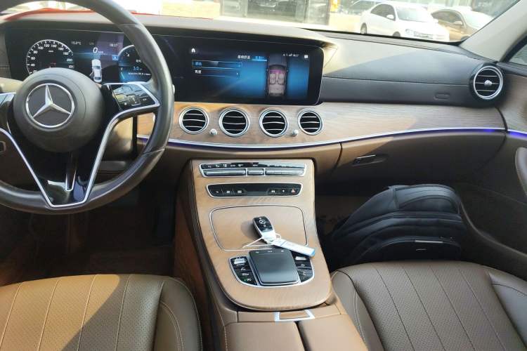 Used Mercedes-Benz E-Class 2021 Facelift E 300 L Stylish Edition Audio And AC Panel