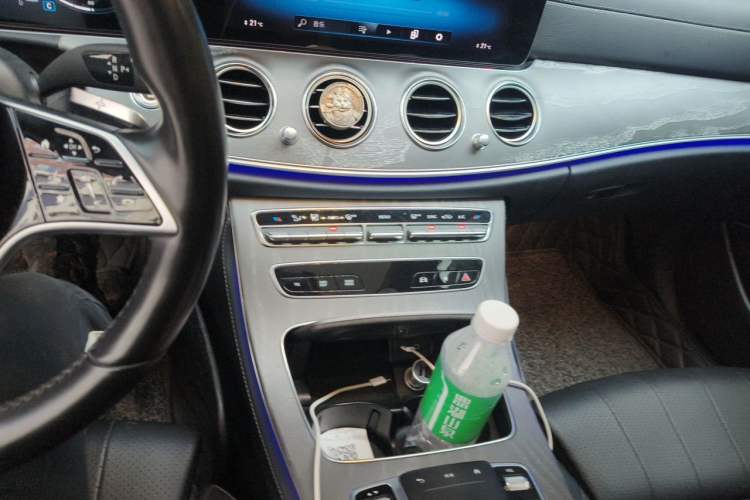 Used Mercedes-Benz E-Class 2021 Facelift E 260 L Audio And AC Panel