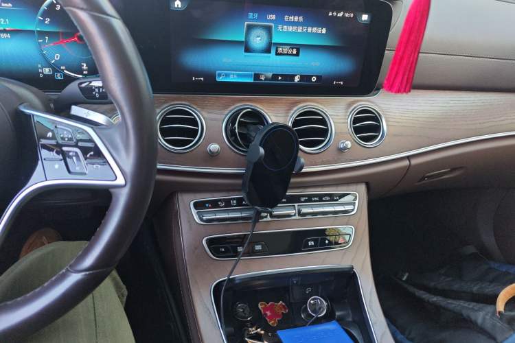 Used Mercedes-Benz E-Class 2021 Facelift E 260 L Audio And AC Panel