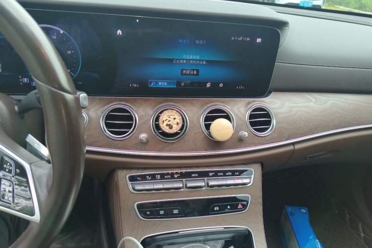 Used Mercedes-Benz E-Class 2021 Facelift E 300 L Stylish Edition Audio And AC Panel