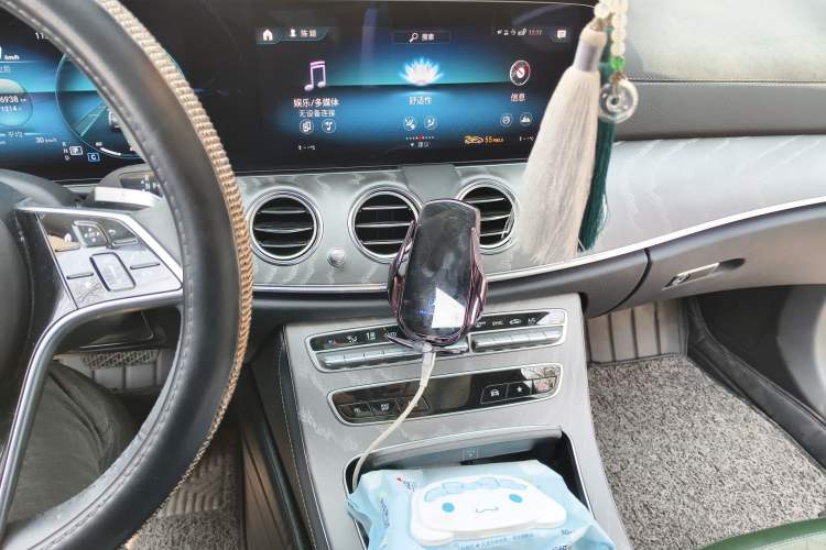 Used Mercedes-Benz E-Class 2021 Facelift E 300 L Stylish Edition Audio And AC Panel