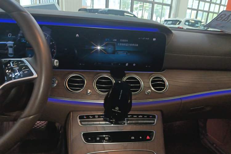 Used Mercedes-Benz E-Class 2021 E 300 L Stylish Model Audio And AC Panel