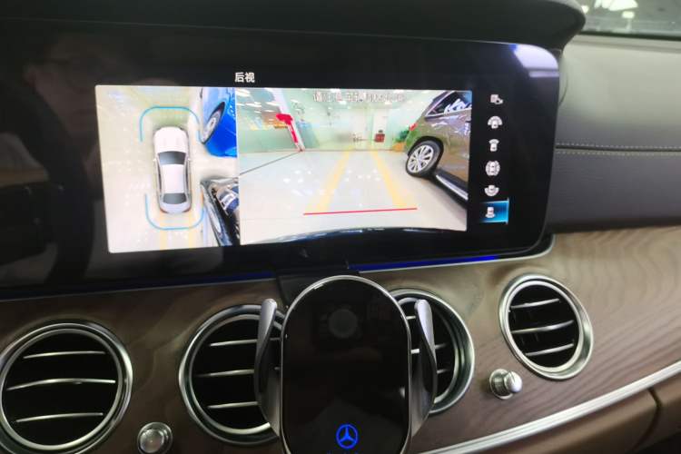 Used Mercedes-Benz E-Class 2021 Facelifted E 300 L Prestige Edition Audio And AC Panel