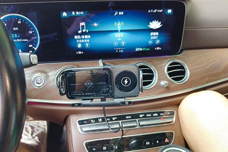 Used Mercedes-Benz E-Class 2021 Facelift E 260 L Sport Edition Audio And AC Panel