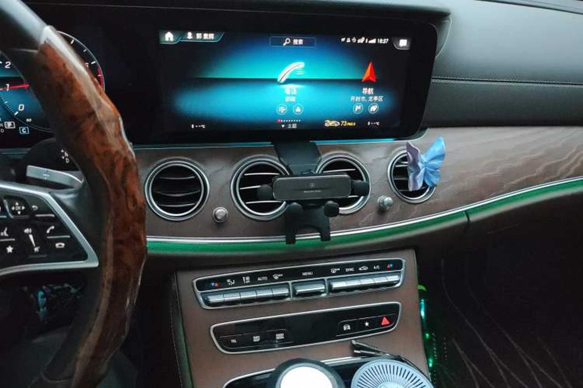 Used Mercedes-Benz E-Class 2021 Restyled E 300 L Luxury Edition Audio And AC Panel