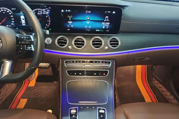 Used Mercedes-Benz E-Class 2021 Restyled E 300 L Sporty and Stylish Edition Audio And AC Panel