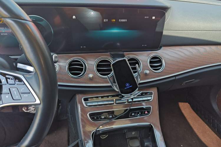 Used Mercedes-Benz E-Class 2021 E 300 L Luxury Model Audio And AC Panel