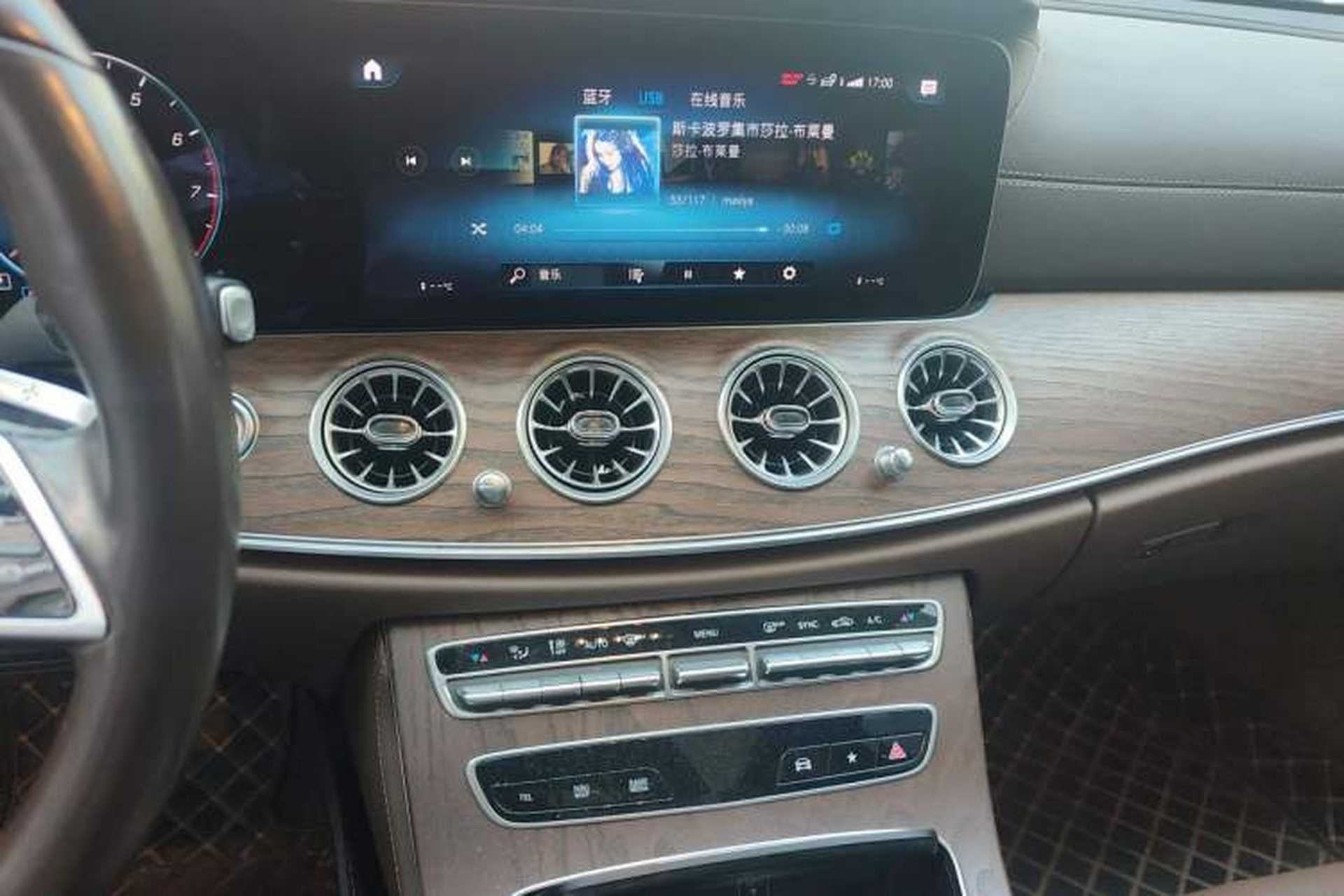 Used Mercedes-Benz E-Class 2021 Facelift E 300 L Stylish Edition Audio And AC Panel