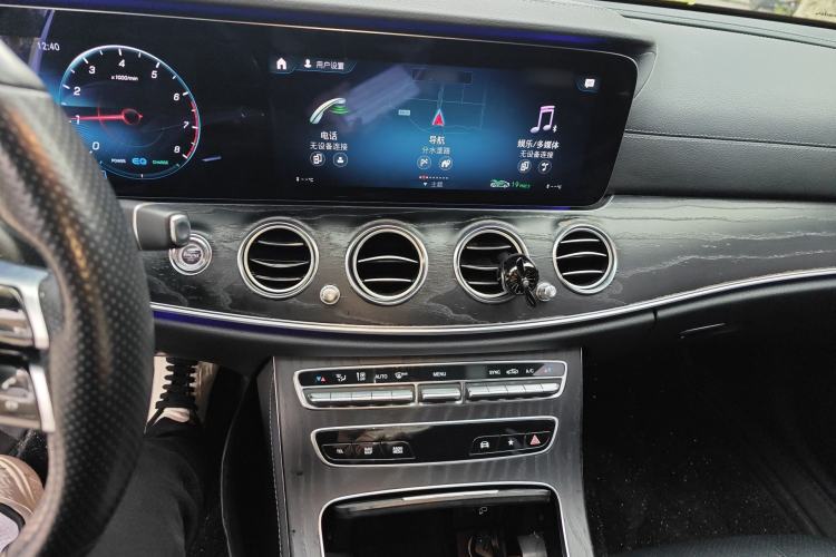 Used Mercedes-Benz E-Class 2021 E 260 Stylish Sports Edition Audio And AC Panel