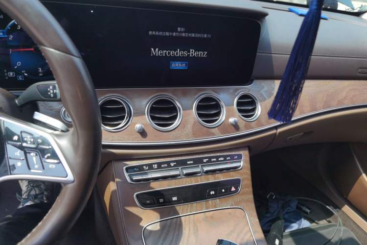 Used Mercedes-Benz E-Class 2021 Facelift E 300 L Stylish Edition Audio And AC Panel
