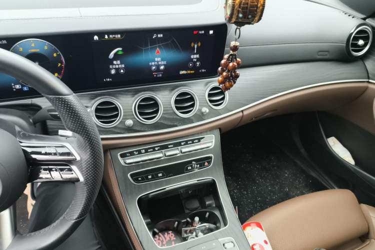 Used Mercedes-Benz E-Class 2021 Facelift E 260 L Sport Edition Audio And AC Panel
