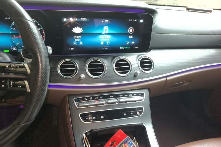 Used Mercedes-Benz E-Class 2021 E 260 L Audio And AC Panel