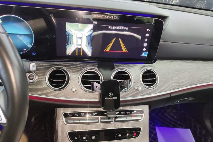 Used Mercedes-Benz E-Class 2021 E 300 L Luxury Model Audio And AC Panel