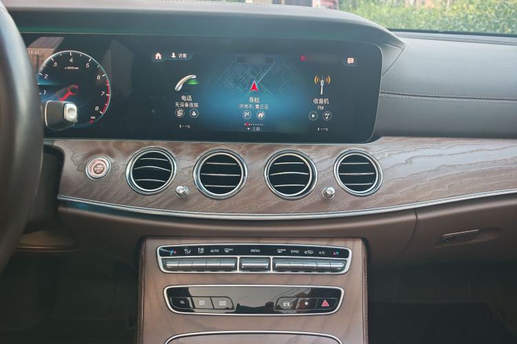 Used Mercedes-Benz E-Class 2021 E 300 L Stylish Model Audio And AC Panel
