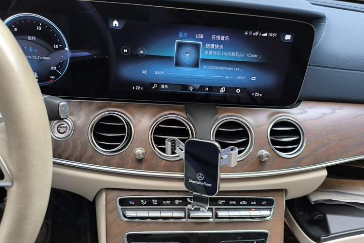 Used Mercedes-Benz E-Class 2021 Facelift E 300 L Stylish Edition Audio And AC Panel