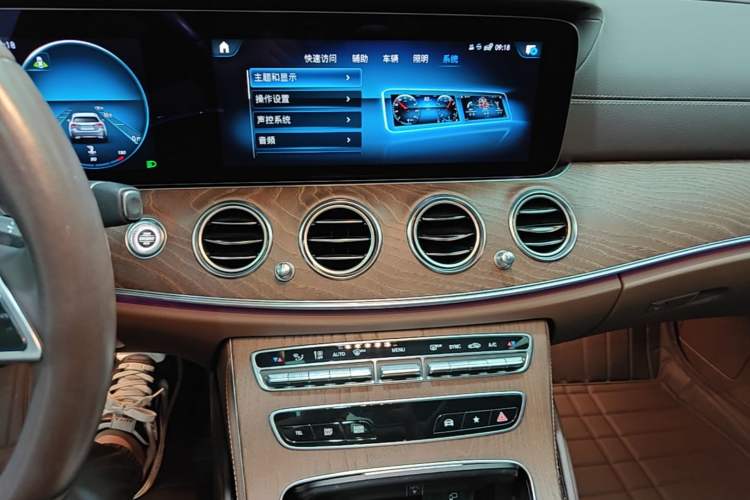 Used Mercedes-Benz E-Class 2021 Restyled E 300 L Luxury Edition Audio And AC Panel