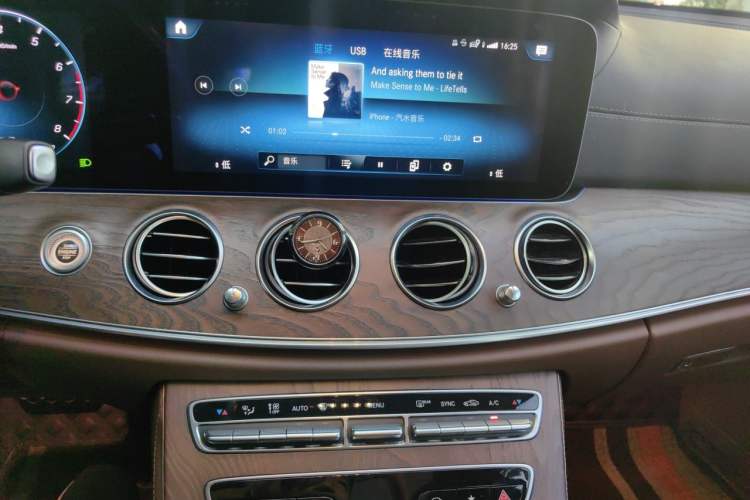 Used Mercedes-Benz E-Class 2021 Facelift E 260 L Sport Edition Audio And AC Panel