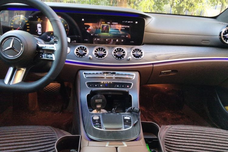 Used Mercedes-Benz E-Class 2021 Restyled E 300 L Sporty and Stylish Edition Audio And AC Panel