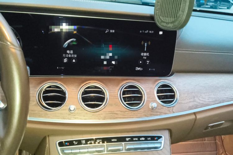 Used Mercedes-Benz E-Class 2021 Facelift E 260 L Audio And AC Panel