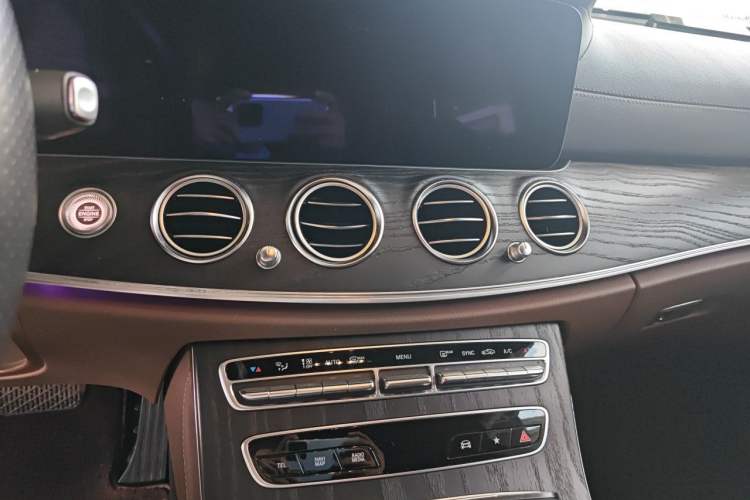 Used Mercedes-Benz E-Class 2021 Facelift E 260 L Sport Edition Audio And AC Panel