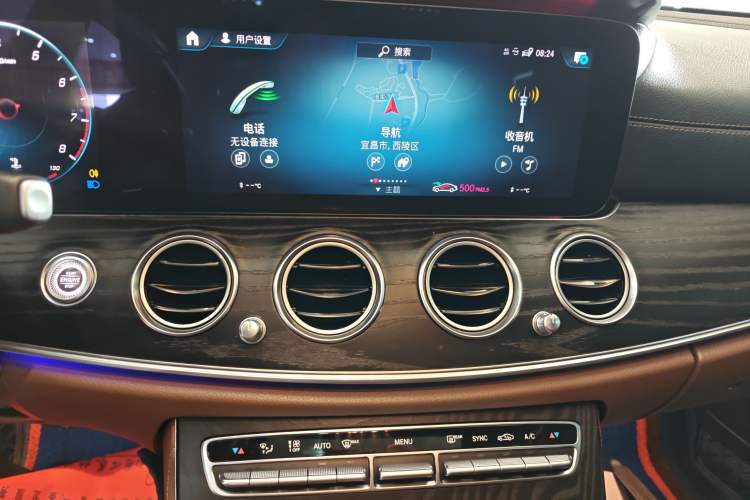 Used Mercedes-Benz E-Class 2021 E 300 L Sport Luxury Edition Audio And AC Panel