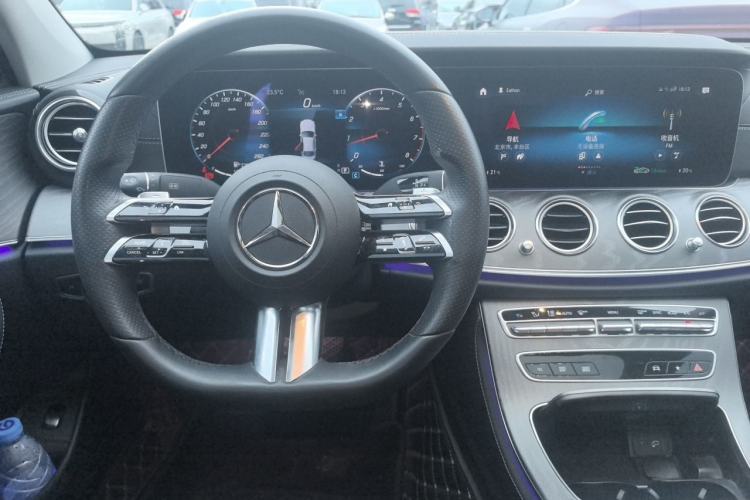Used Mercedes-Benz E-Class 2021 Restyled E 300 L Sport Luxury Edition Center Console