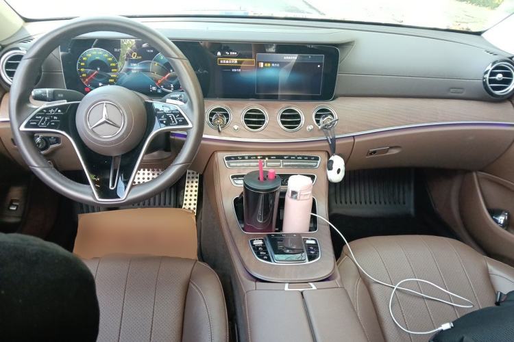 Used Mercedes-Benz E-Class 2021 Restyled E 300 L Luxury Edition Center Console