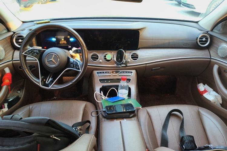 Used Mercedes-Benz E-Class 2021 E 300 L Stylish Model Center Console