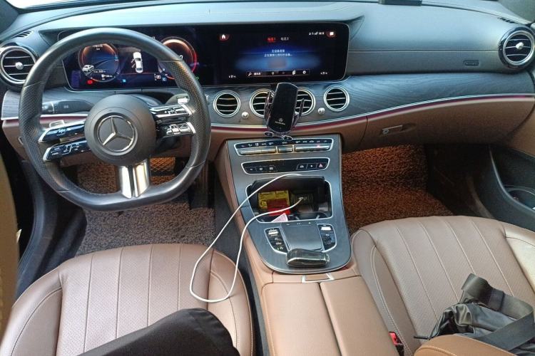 Used Mercedes-Benz E-Class 2021 E 260 Stylish Sports Edition Center Console