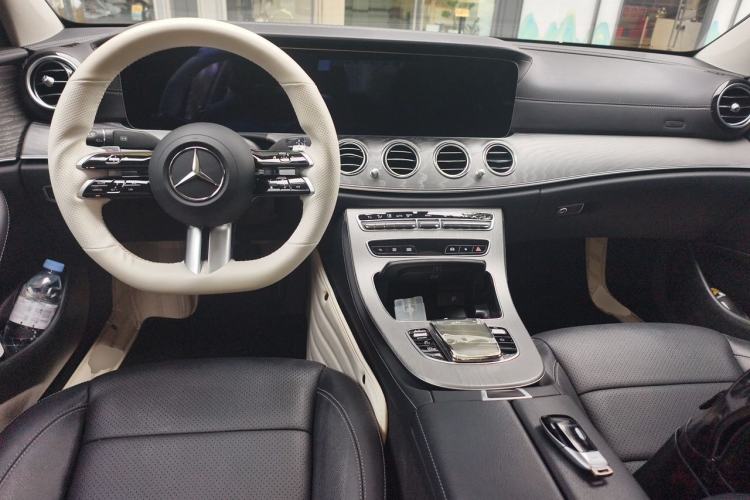 Used Mercedes-Benz E-Class 2021 Restyled E 300 L Sporty and Stylish Edition Center Console