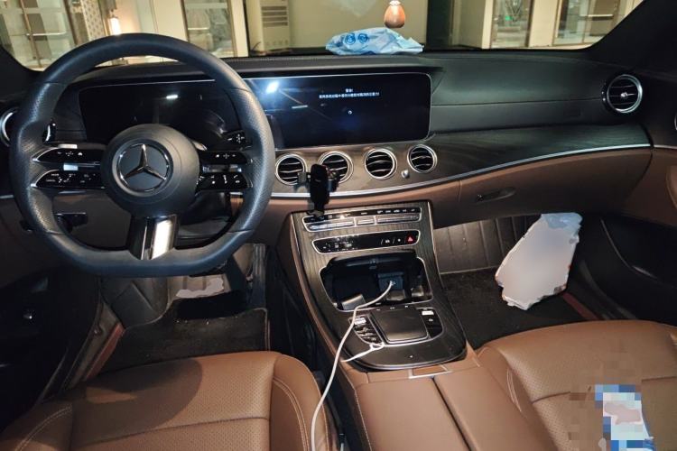 Used Mercedes-Benz E-Class 2021 Restyled E 300 L Sporty and Stylish Edition Center Console