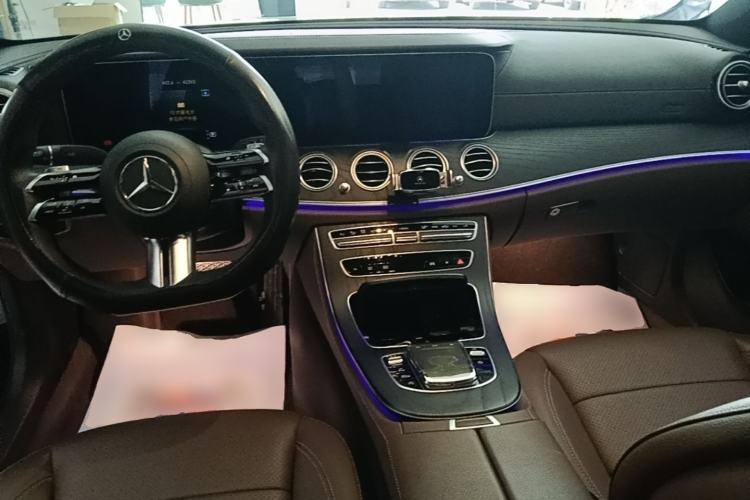Used Mercedes-Benz E-Class 2021 Restyled E 300 L Sporty and Stylish Edition Center Console